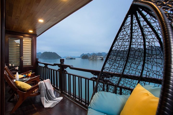 Ha Long Bay 2Days 1Nights - Image 2
