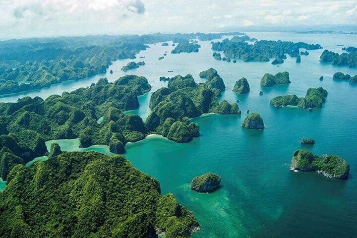Ha Long Bay Cruise Day Tour - Cave, Kayaking, Swimming & Lunch - Image 4