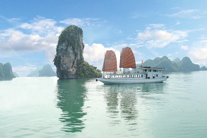 Ha Long Bay day Trip 6 hours cruise transfer by new highway - Image 2