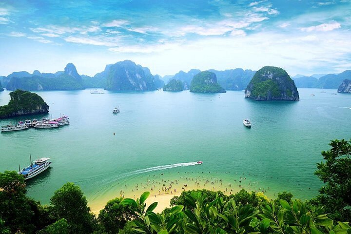 Ha Long Bay Full Day Tour, Cave, Kayaking, Swimming, Lunch, Bus - Image 5
