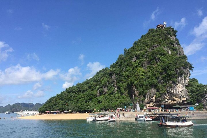 Ha Long Bay One Day By Express bus and 6 hour cruise - swimming, kayaking - Image 3