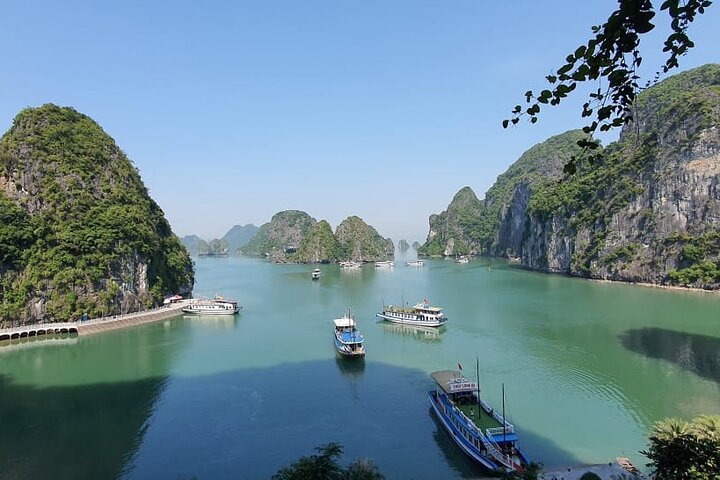 Ha Long Cruise Experience with Kayaking, Cave and Titov Island - Image 5