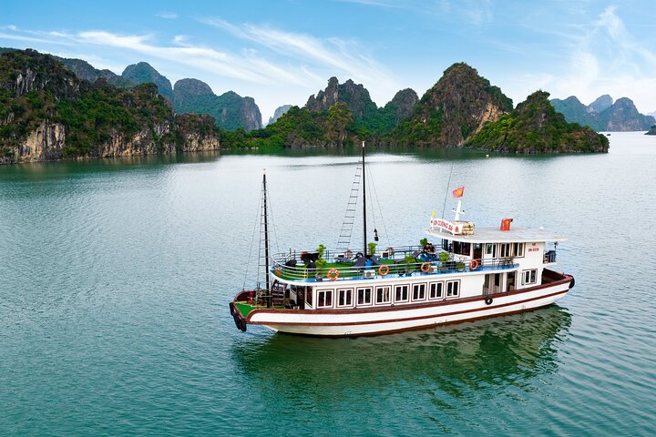 Ha Long Cruise Experience with Kayaking, Cave and Titov Island - Image 2