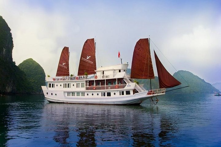Halong Authentic Cruise with Luxury Cabins; 2 Days All Inclusive - Image 2