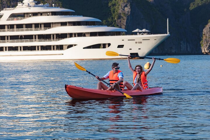 Halong Bay 2 Days 1 Night Including Transfer - Image 4