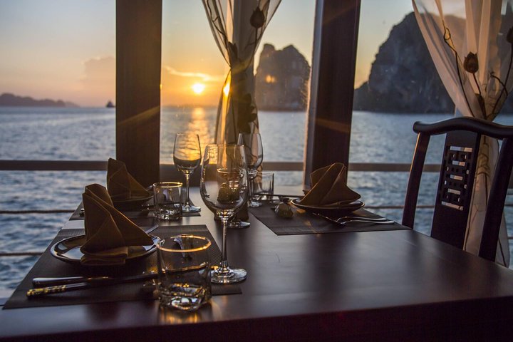 Halong bay 2 days 1night on Renea Cruise 4 star - Image 3
