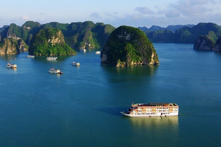 HaLong Bay 2D1N with Dragon Crown Cruise -All Inclusive,Transfer - Image 2