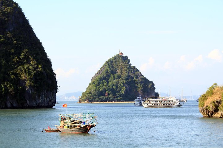 Halong Bay Cruise Day Trip: Titop island, Surprise cave, Swimming, Kayaking - Image 1