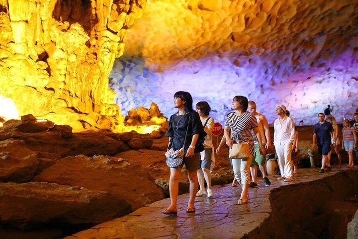 Halong Bay Full Day with Kayaking, Hiking viewpoint, Cave - Deluxe To Luxury - Image 5