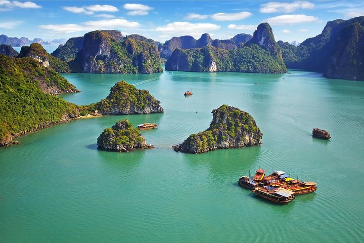 Halong Bay Private car and boat full day - Image 2