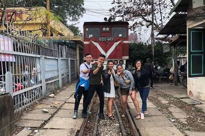 Hanoi City Private Half day tour Sightseeing Train street n food - Image 4