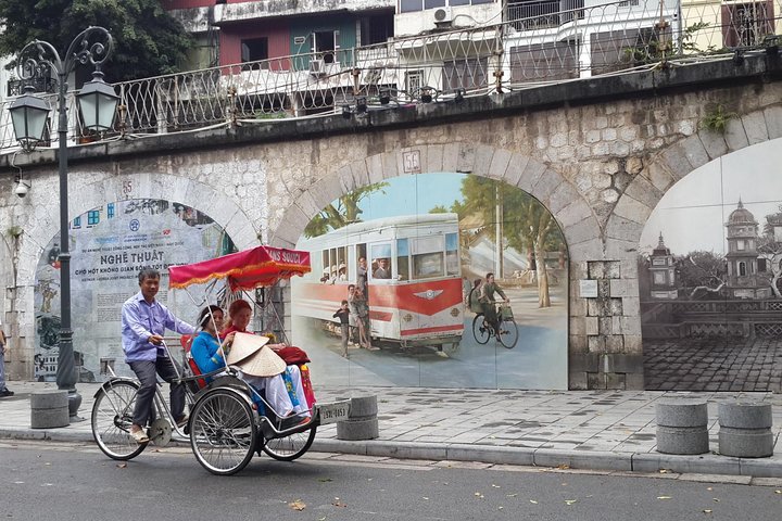 HANOI CULTURAL DISCOVERY TOUR ( "5 in 1" 4 hours - Special Package!) - Image 3