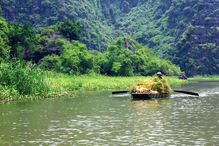Hoa Lu - Tam Coc - Mua Cave 1 Day - Image 1