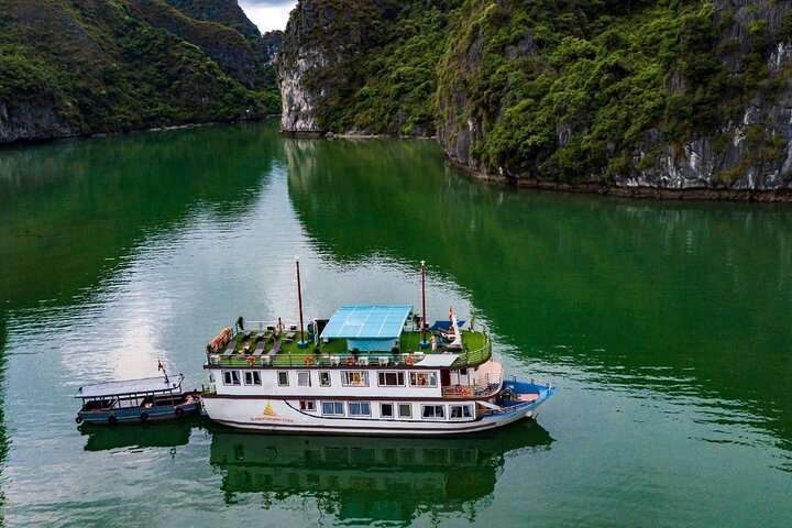 Lan Ha Bay Boutique Cruise 2D/1N: Kayaking, Swimming at the pristine places - Image 2