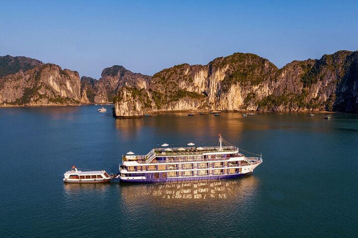 Lan Ha bay Luxury Cruise 2D/1N: Kayaking, Swimming at pristine place - best rate - Image 3