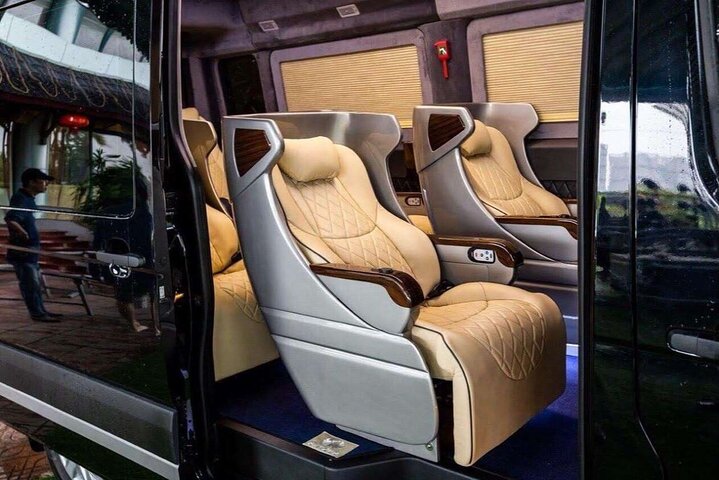 Luxury Limousine from Hanoi to Halong by Expressway - Image 4