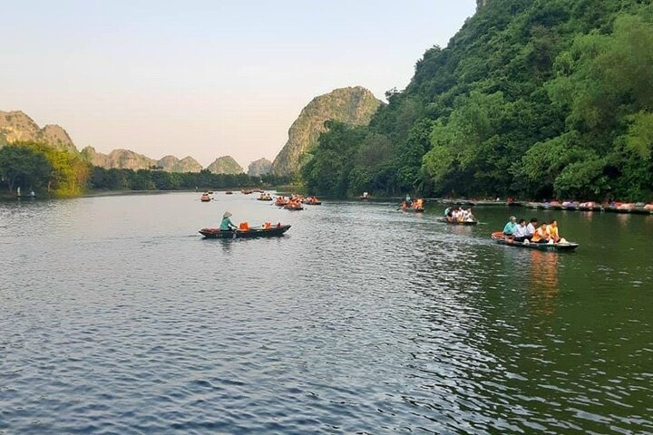 Luxury Limousine small Group- Hoa Lu- Tam Coc- Mua Cave max 7 Pax - Image 3