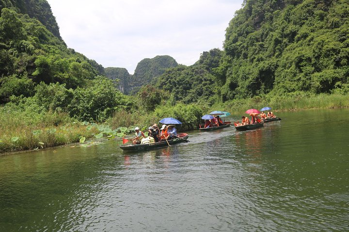 Luxury Limousine Trang An - Mua Cave - Bich Dong max 7 pax/ group - Image 3
