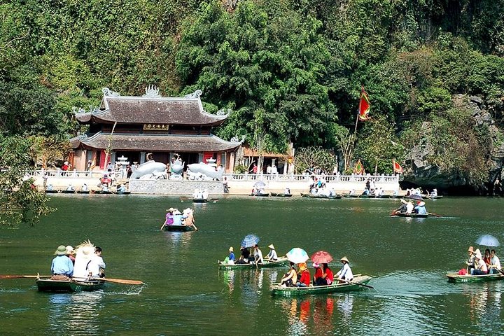 Luxury Trang An Bai Dinh 1 Day Group Tour From Ha Noi - Image 5