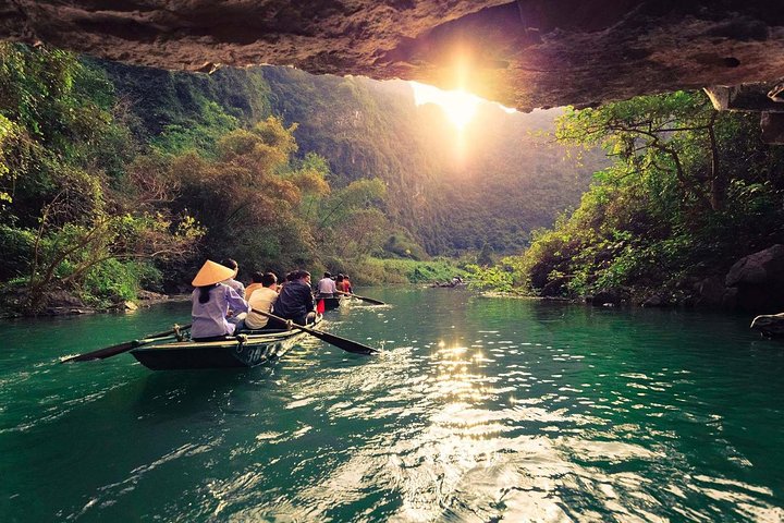 Luxury Trang An - Bai Dinh 1 Day Tour From Hanoi: By Limousine & Small Group - Image 1