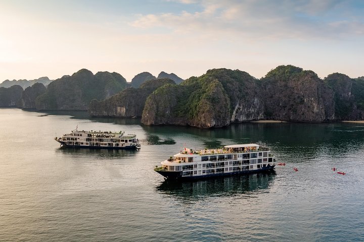 Mon Chéri Cruises 5 star: Amazing 3 days exploring Halong & Cat Ba island - Image 3