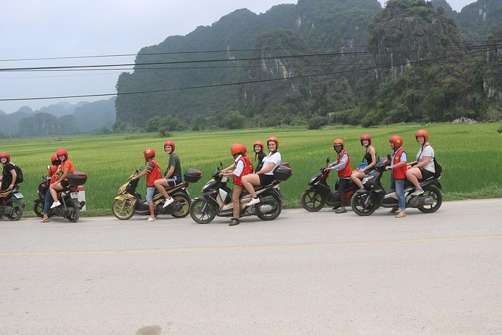 Motorbike Explore Rural Villages - Tam Coc- Hoa Lu- Valley - Rice Paddies Fields - Image 3