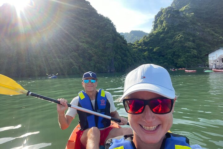 Mua Cave Tam Coc Ninh Binh - Halong Bay 2 days 1night - Image 5