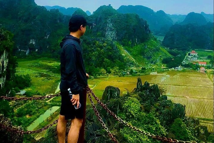 Mua Cave Tam Coc Ninh Binh - Halong Bay 2 days 1night - Image 3