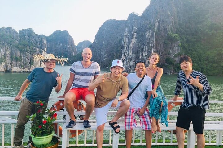 Mua Cave Tam Coc Ninh Binh - Halong Bay 2 days 1night - Image 1