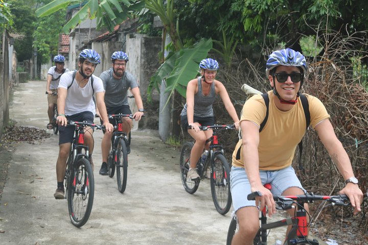 Ninh Binh Bicycle Start from Hanoi -Cycling rural villages + Boat - Image 5