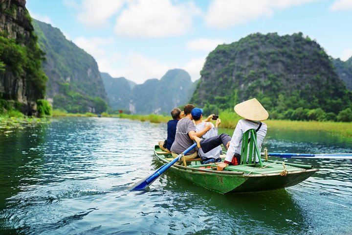 Ninh Binh Day Tour Small Group - Luxury Transfer - Image 3