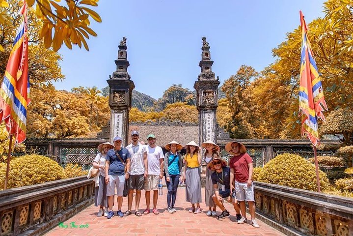 Ninh Binh full day tour: Hoa Lu - Tuyet Tinh Coc - Trang An - Image 3