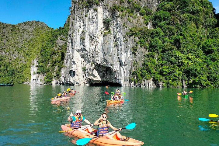 Overnight Bai Tu Long Bay Cruise from Hanoi - Ha Long Bay All-Inclusive - Image 5