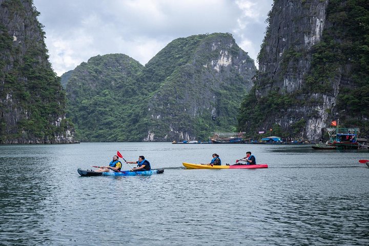 Private Luxury Halong Bay Day Trip from Hanoi - Image 2