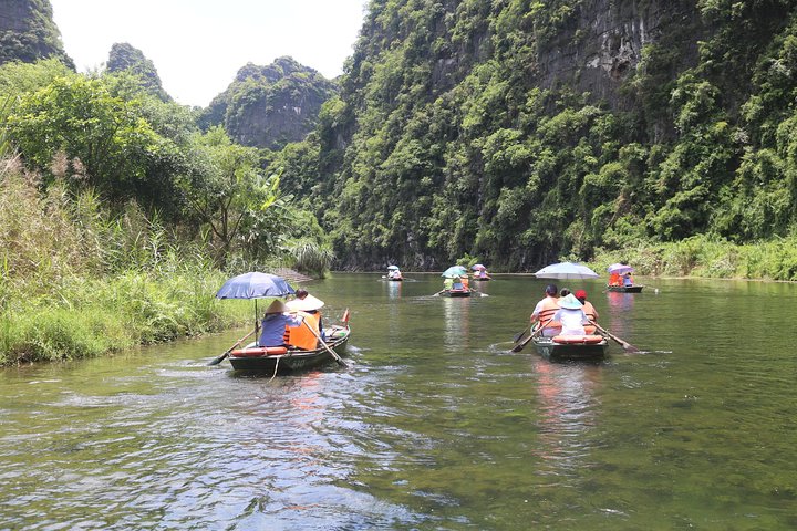 Private Luxury Limousine Tour - Trang An -Mua Cave - Bich Dong  - Image 4