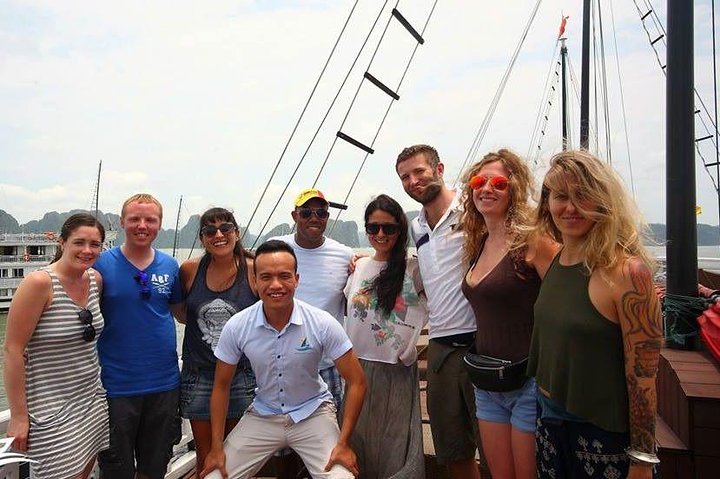 Small Group Halong Bay Islands, Caves, Kayak Tour from Hanoi - Image 2