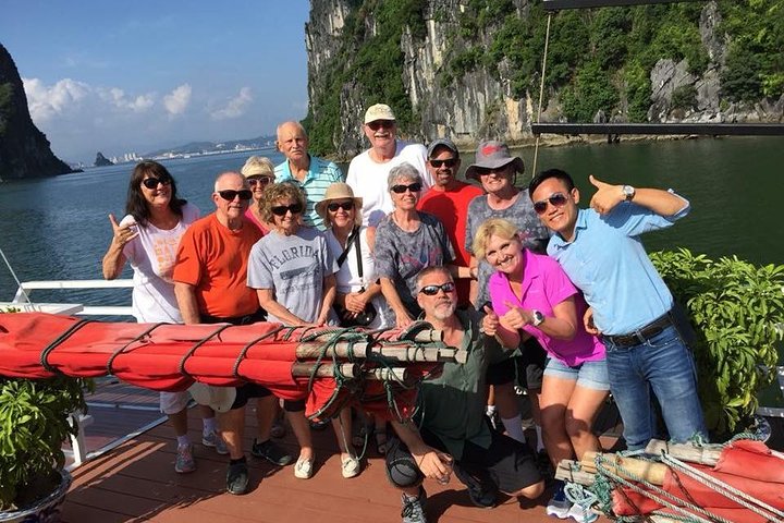 Small Group Halong Islands, Cave, Kayak. Seafood Lunch. EXPRESSWAY Transfer - Image 1