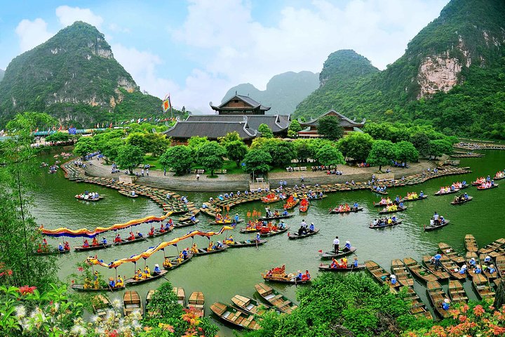 Trang An and Bai Dinh from Hanoi One Day Tour - Image 1