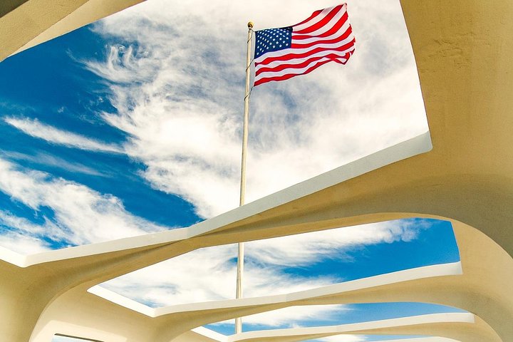 Best of Oahu: Pearl Harbor & Oahu Circle Island Tour from Waikiki - Image 5