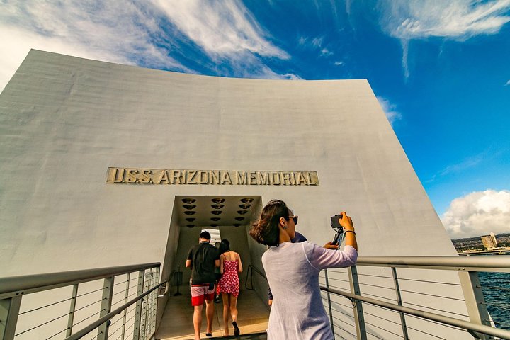 Best Of Pearl Harbor: The Complete Small Group Tour Experience - Image 4