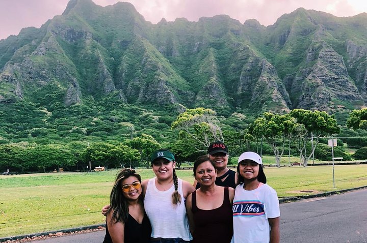 Explore O’ahu island with a friendly local in a small group - Image 5