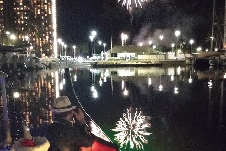 fun fireworks gondola cruise waikiki + hop on hop off bus & more! - Image 5