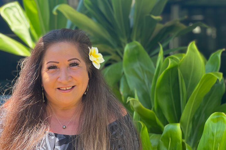 GPS-Guided Waikiki Walking Tour Part 1: Hawaiian Royalty - Image 1