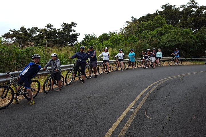 Half Day Oahu Combo Adventure: Bike, Sail and Snorkel - Image 4
