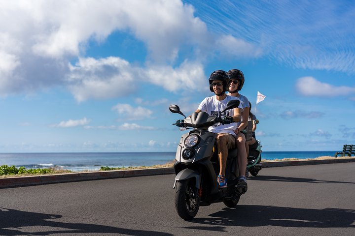 Hawaiian Style Scooter Ride around O'ahu for the Day - Image 3