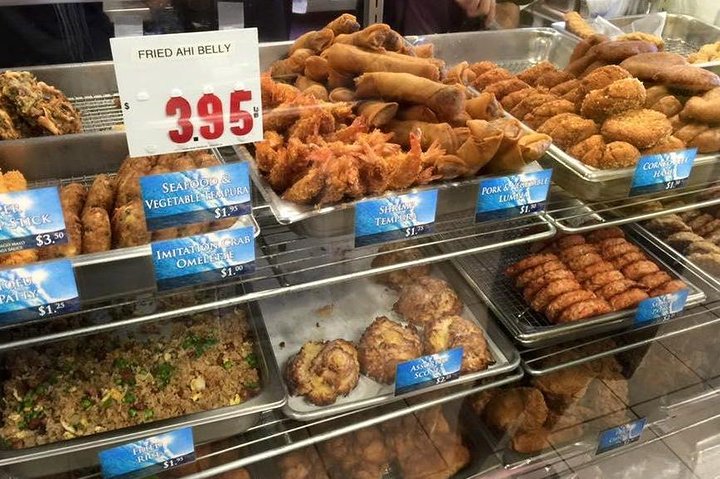 Lanai Tabura curated Aloha Plate Hawaii Food Tour with Pickup - Image 5