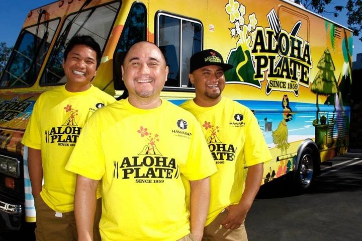 Lanai Tabura curated Private Aloha Plate Food Tour with Pickup - Image 2