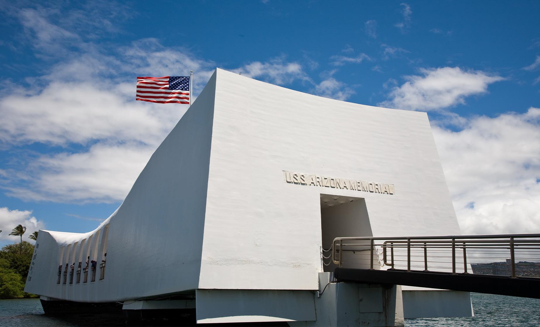 Pearl Harbor and Honolulu City Tour - Image 1