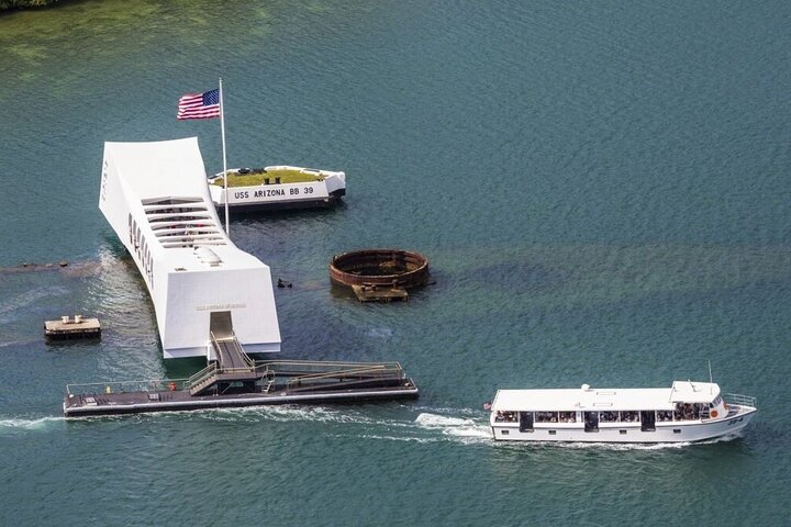 Pearl Harbor & Mini Circle Island Tour - Image 2