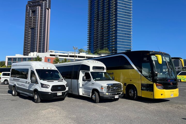 Private Island Tours and Charters through the Island of Oahu - Image 1